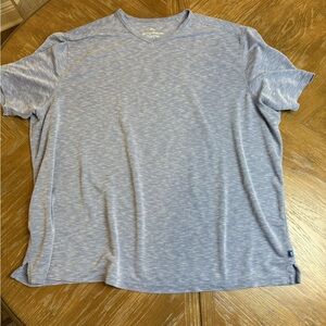 Tommy Bahama Men's Blue v neck Shirt